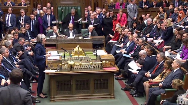 Parlamentet i London stemmer først om brexitaftale efter juleferien