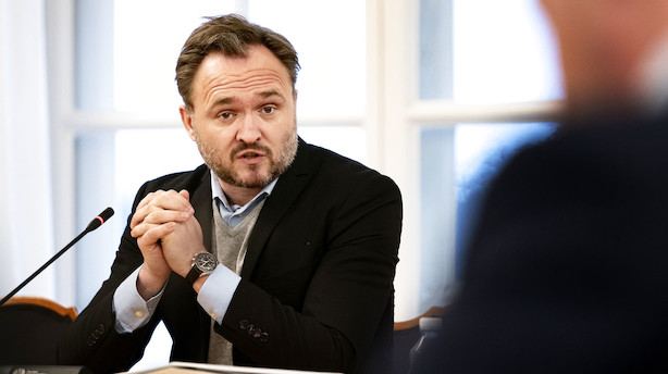 Regeringen udskyder beslutning om ny oliejagt i Nordsøen
