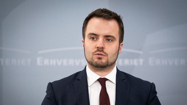 Regeringen vil forbyde salg af lattergas i alle kiosker