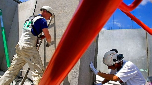 Håndværkere i top, ledere i bund: Sådan blev lønstigningerne fordelt sidste år