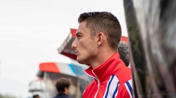 25-årig dansk racerkører venter på en helt bestemt opringning fra Ferrari