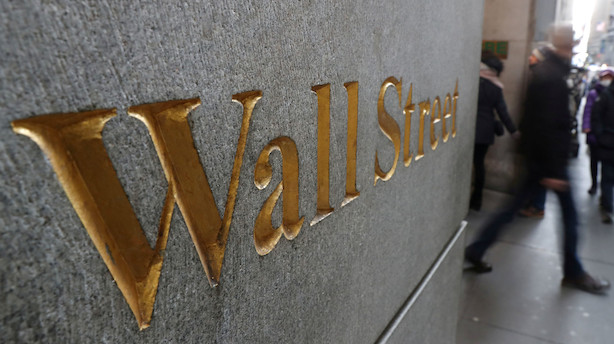 Wall Street står til milliardhonorar efter pharmaopkøb