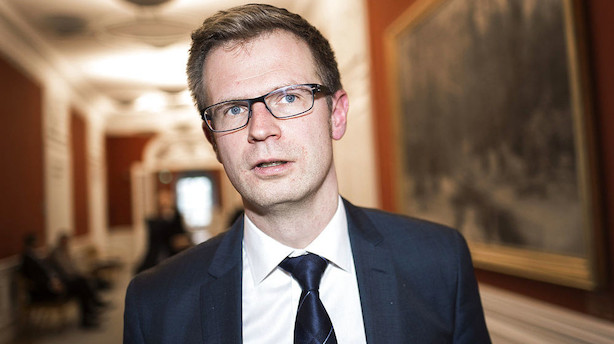 Socialdemokraterne bryder tradition med eget finanslov-udspil