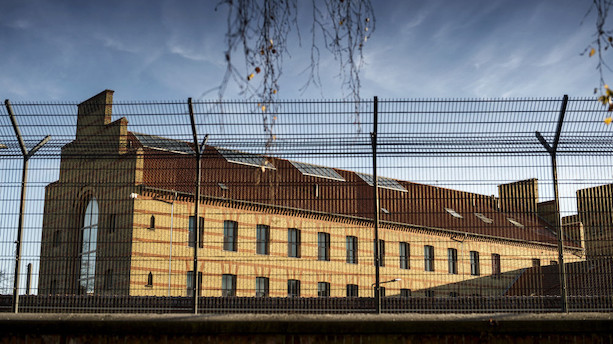 Minister reagerer efter pinlig fangeflugt