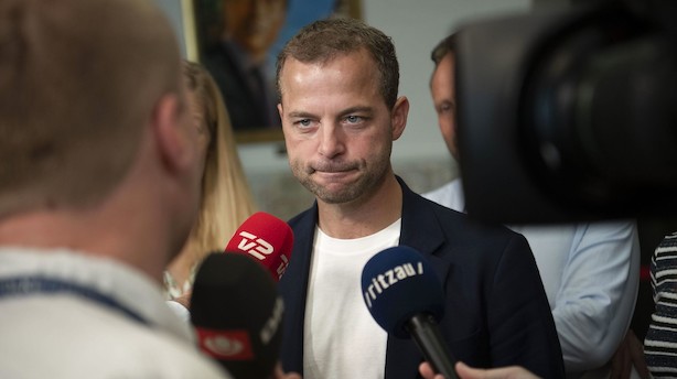 Radikale frustrerer rød blok med krav