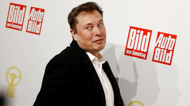 Tesla nærmer sig 100 mia. i markedsværdi og kæmpebonus til Musk