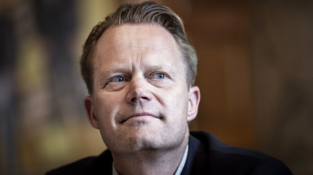 Regeringen studerer metode til at omgå USA's Iran-sanktioner