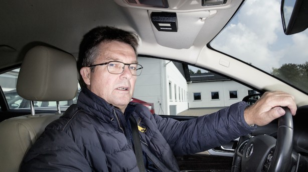 Kapitel 2 om Bent Jensen: Hele vejen hjemad i min safarigule Volvo 544 råbte og skreg jeg af glæde