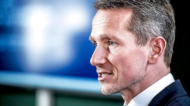 Finansminister: Vi vil gerne droppe 150 pct. skat på biler