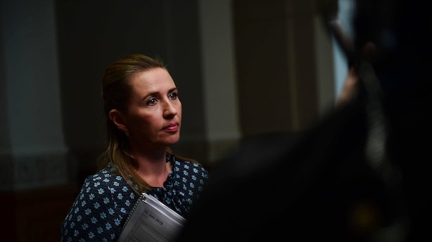 Mette F genåbner forhandlinger: "Nu skal vi diskutere de svære spørgsmål"
