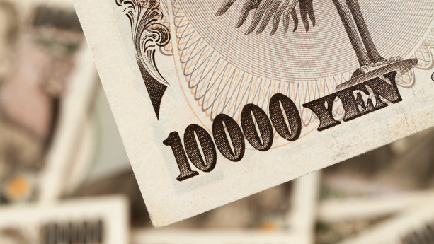 Valuta: Yen styrkes efter pengepolitisk nulløsning