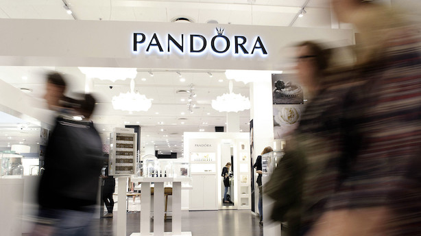 Aktiestatus: Formands-exit løfter Pandora i let negativt marked