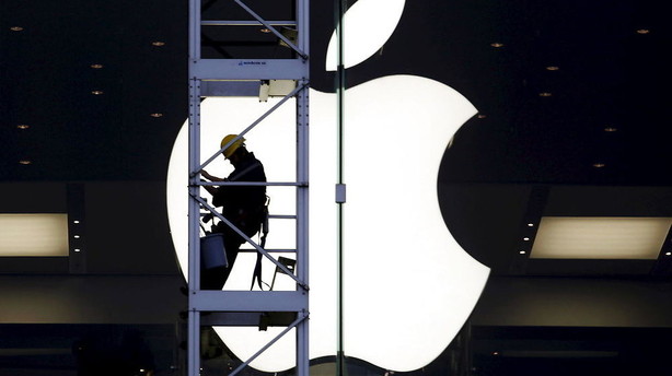 Apple arbejder på at styrke sikkerhed midt i FBI-strid