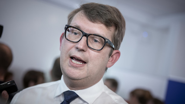 Venstre opfordrer S til at tone rent flag om pensionsplan: "Vælgerbedrag"