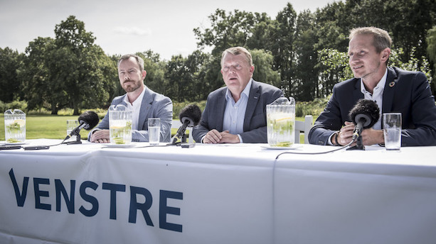 Fire Venstre-medlemmer kræver nyt formandskab efter intern uro: "Det hele går op i positionering, og hvem der er loyal over for hvem"