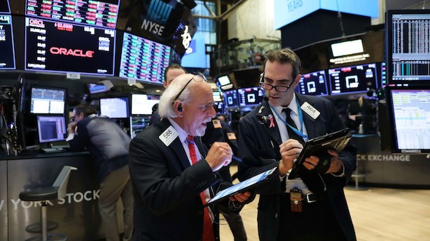 USA: Afventende investorer giver små indeksudsving på aktiemarkedet