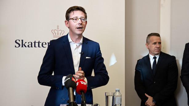 Av: Megaregning på 2 milliarder kroner til advokater i udbytteskandale