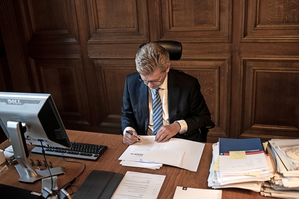 Kommune må æde kurstab på 106 mio kr