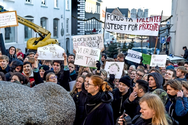 Børsen mener: Kære rektorer, forstå det: De unges fravær skal ned