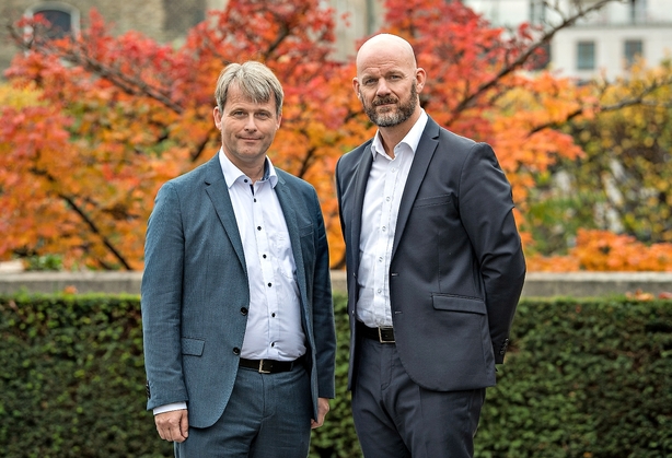 64 banker i stor aftale: Skal sælge Nets-rivals løsninger