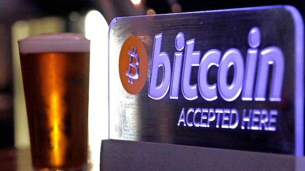 Lars Christensen: Brug Bitcoin-metode til at få penge ud af Kina