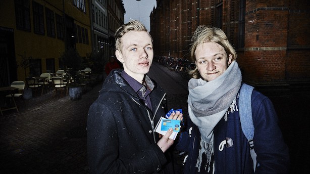 Mobilepay: Unge dropper Nets' dankort