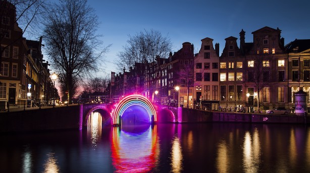 Lyset bryder frem i Berlin, Amsterdam og Lyon: Snart følger København trop