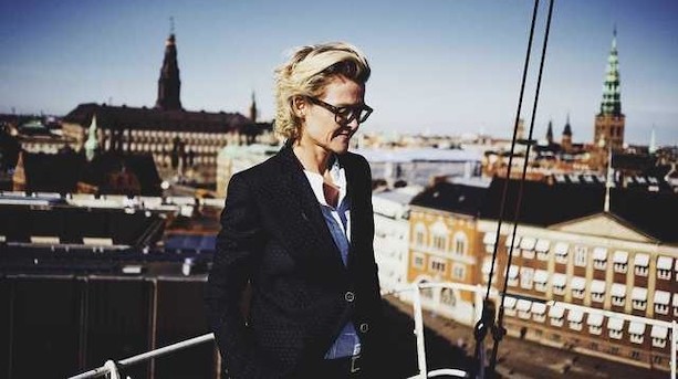 "Der måtte jeg sidde og kigge på, at aktien gik hele vejen ned i nul"