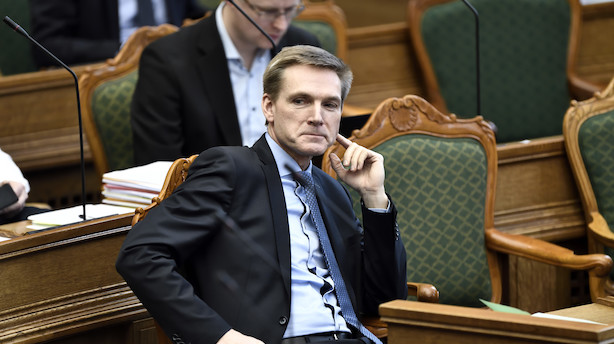 Bjarne Corydon: Tag taktstokken fra Thulesen Dahl