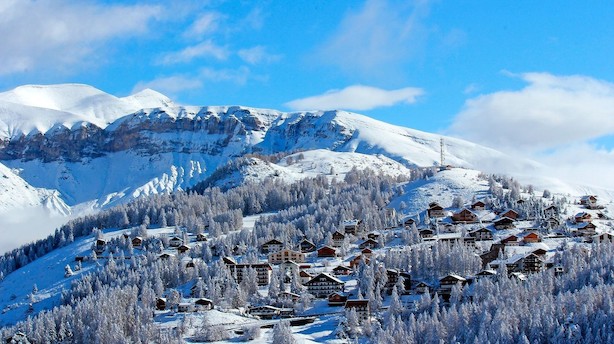 Simultan skitur og forårsferie på rivieraen
