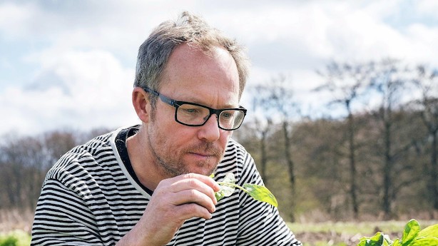 Søren Ejlersen er topchefen, der hellere ville spille på planter end sælge dem