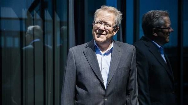 Widexfamilier kaster milliardbeløb i fusion for at matche EQT