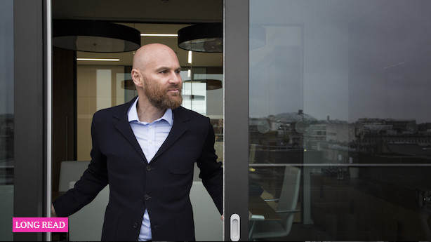 Rene Rechtmans vilde vej til toppen: "Skal vi betale løn til vores medarbejdere eller skal vi betale leverandørerne?"