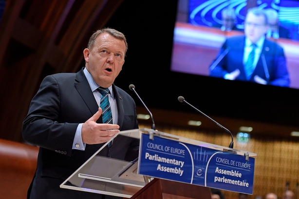 Thomas Bernt: Davos er diskret magt - klogt at jagte den, Løkke