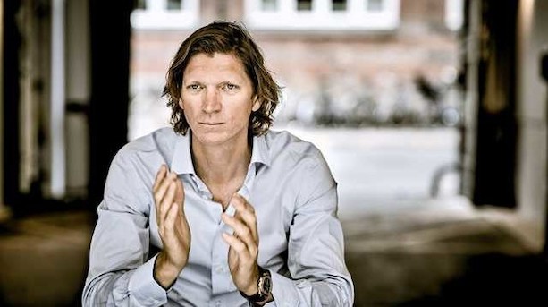 Skype-stifter: Danske pensionskæmper sidder for hårdt på sparegrisen