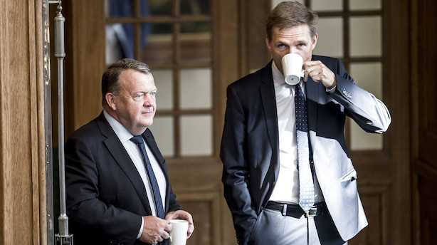 V-vælgere vil hellere i regering med Mette F end Thulesen Dahl