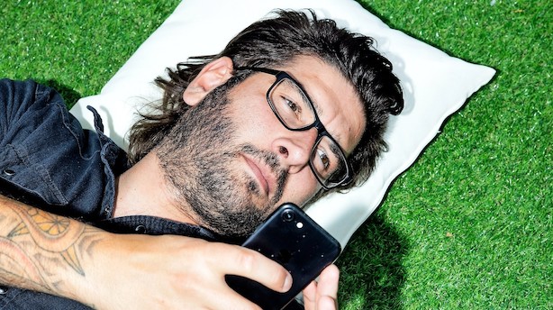Marketing-startup scorer kassen på sociale medier