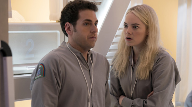 Anmeldelse: Ny Netflixserie er en herlig blanding af sci-fi og romantisk komedie
