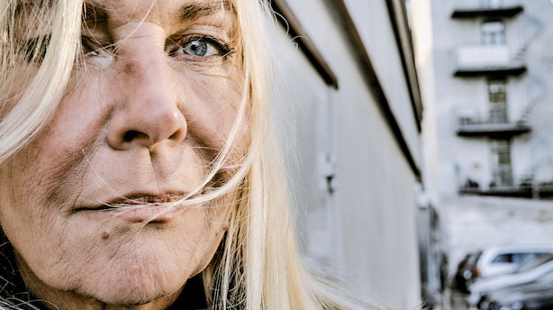 Kvinden bag Bestsellertårnet: "Man skal sætte sin egen komfort på spil for at sige, hvad man mener"