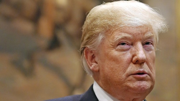 Trump og medicinalbosser strides om åbne listepriser