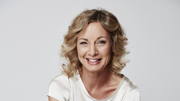 Forfatter Lotte Kaa Andersen: "Alle har et kælderdyb af brister"