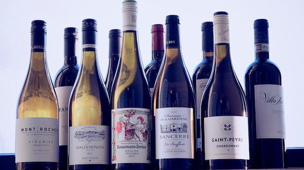 Et godt glas vin med udsigt til Rungsted Havn