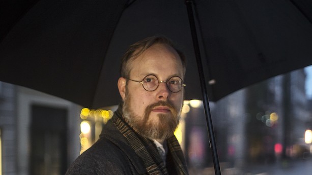 Forfatter bag TV-serien Bedrag: "Hvis man laver sin research godt nok, så skal virkeligheden nok ramme plet"