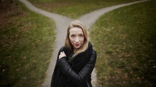 Hun laver nyt investeringsevent med kulørte drinks: "En af grundene til, at man taber folks interesse i investering, er, at det altid har et så støvet image"