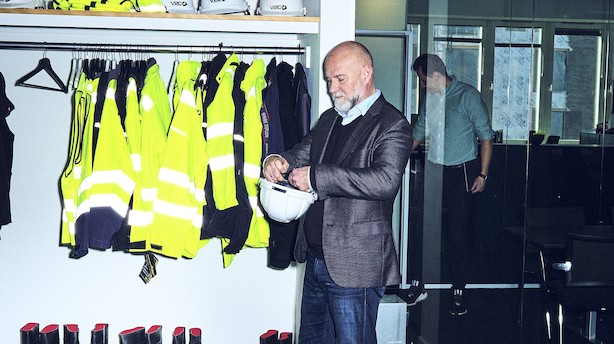 Direktør har indført fire dages arbejdsuge og fjernet mellemledere: "Man kan heller ikke konkurrere om at få flere stjerner på skulderen"