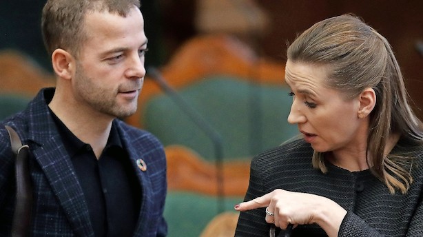 Helle Ib: Baner De Radikale vej for en S-V-regering?