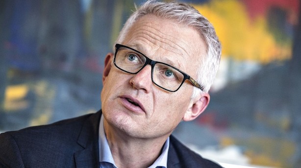 Debat: Derfor ser vi flere topchefer som aktivister med slips