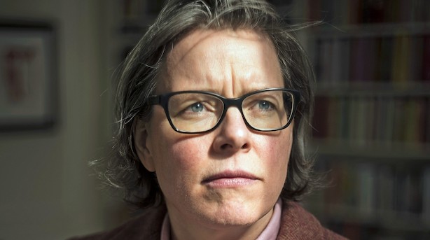 Svensk forfatter: "De narcissistiske og hedonistiske træk, der er i samtiden, bryder jeg mig ikke om"