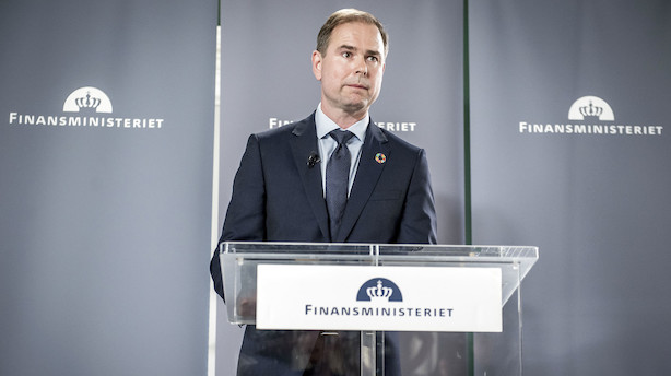 Børsen mener: Økonomien spiller regeringen en presbold