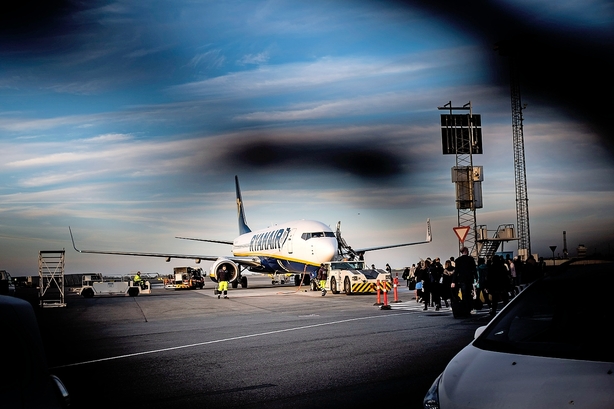 Ryanair bruger skjult valutafinte: Sådan sparer du penge hos lavpriskæmpen